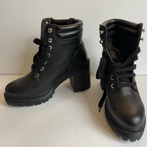 ZARA Black Ankle Grunge Combat boots chunky heels lace up Auth Leather sz 6 NWT